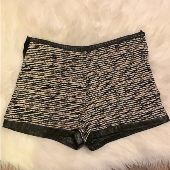 ter et bantine Pants - Ter et Bantine‎ fancy shorts with leather trim